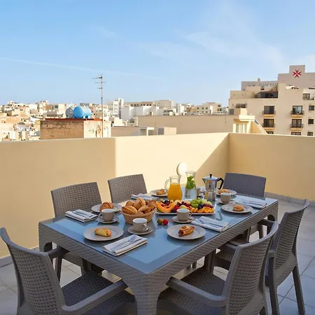Apartment Sapphire & Penthouse With Heated Jacuzzi Sliema