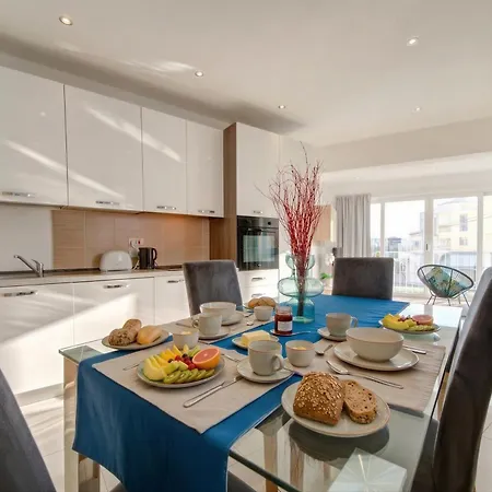 Apartment Sapphire & Penthouse With Heated Jacuzzi *