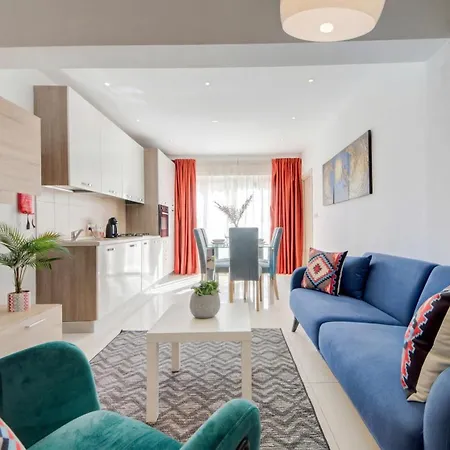 Apartment Sapphire & Penthouse With Heated Jacuzzi