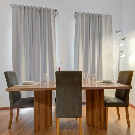 Apartment Sapphire & Penthouse With Heated Jacuzzi Sliema